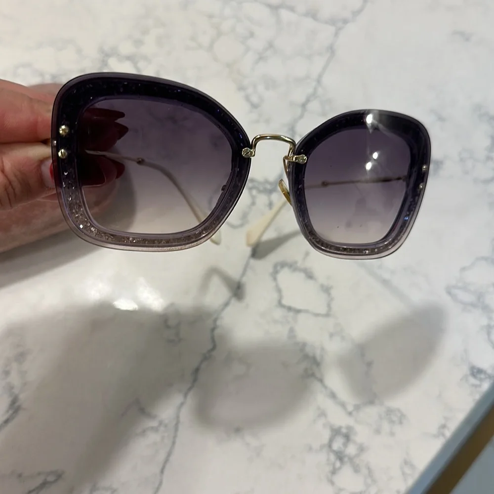 ❤️Miu Miu Purple Cat eye Sunglasses with Sparkles! ❤️🕶️ - Picture 3 of 8